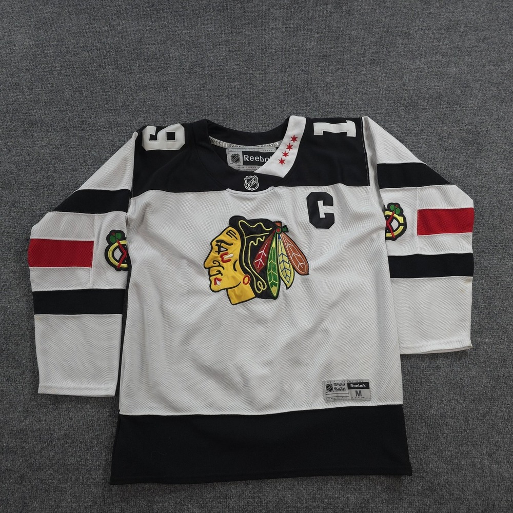Chicago Blackhawks Jersey Mens M White NHL Hockey Reebok Toews 19 Fight Strap